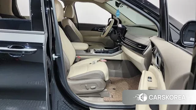 Kia The New Carnival 4th Generation 2023 Черный из Кореи, фото 2