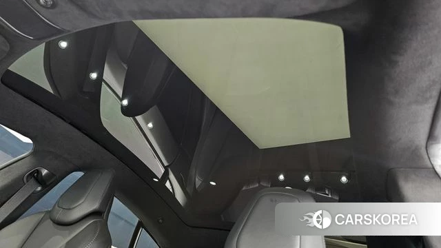 Tesla Model S 2019 Серебряный из Кореи, фото 2