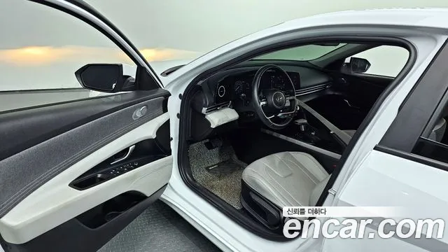 Hyundai Avante (CN7) 2022 Белый из Кореи, фото 2