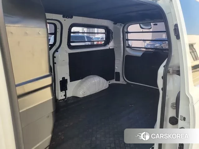 Hyundai The New Grand Starex 2019 Белый из Кореи, фото 2