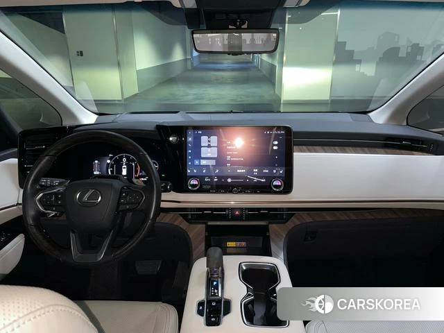 Lexus LM 2025 Черный из Китая, фото 2