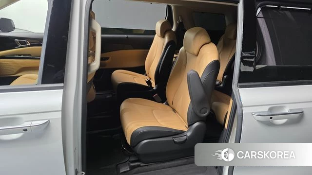 Kia Carnival 4th generation 2023 Белый из Кореи, фото 2