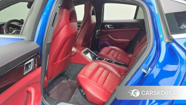 Porsche Panamera (971) 2018 Синий из Кореи, фото 2