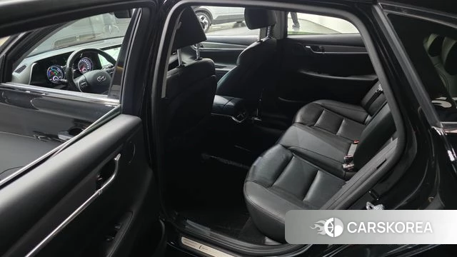 Hyundai The New Grandeur IG Hybrid 2021 Черный из Кореи, фото 2