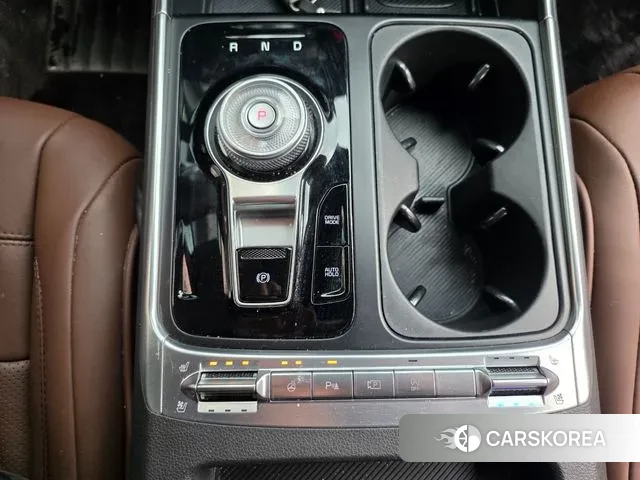 Kia The New Carnival 4th Generation 2024 Белый из Кореи, фото 2