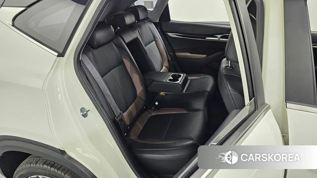 Kia Seltos 2021 Белый из Кореи, фото 2