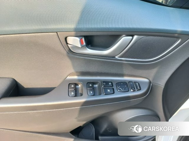 Hyundai Kona 2018 Белый из Кореи, фото 2