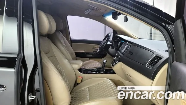 Kia The New Carnival 2018 Черный из Кореи, фото 2