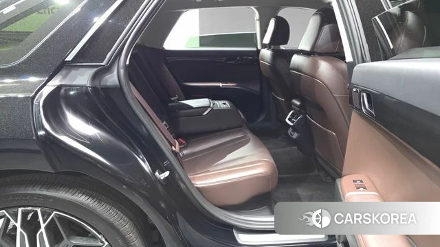 Hyundai Grandeur Hybrid (GN7) 2023 Черный из Кореи, фото 2