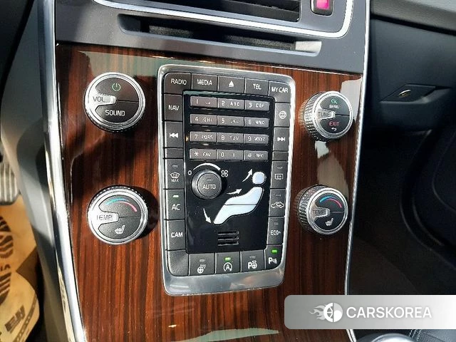 Volvo S60 2018 Серый из Кореи, фото 2