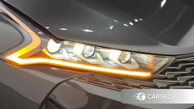 Kia K5 3rd generation 2020 Серый из Кореи, фото 2