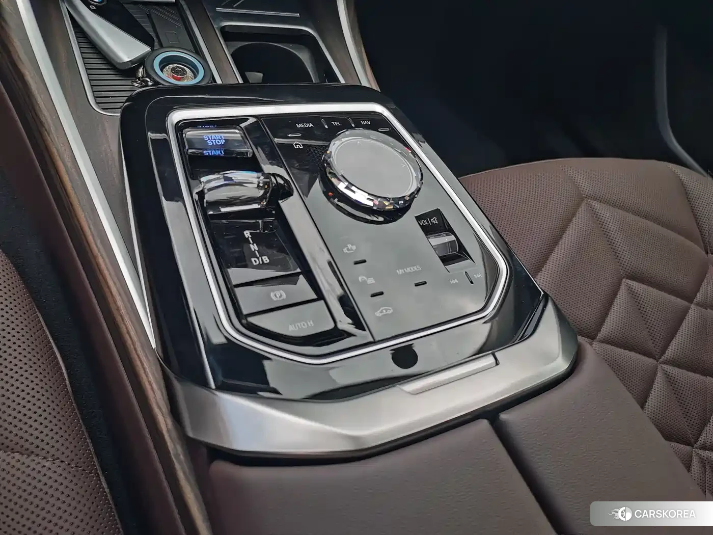 BMW i7 2025 Черный из Китая, фото 2