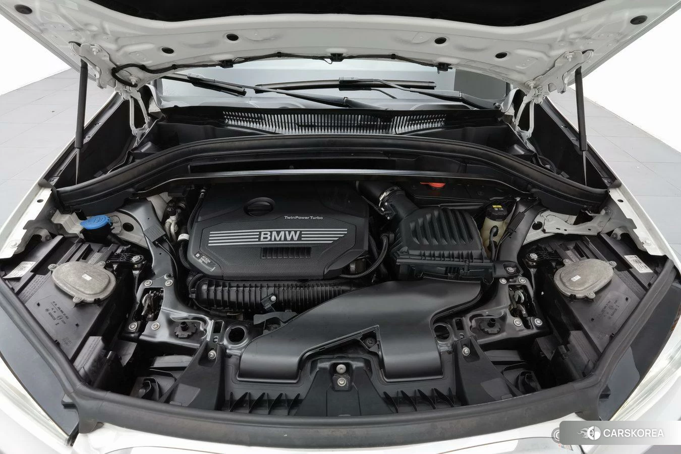 BMW X1 2020 Белый из Китая, фото 2