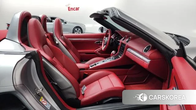 Porsche 718 Boxster 2021 Серебряный из Кореи, фото 2