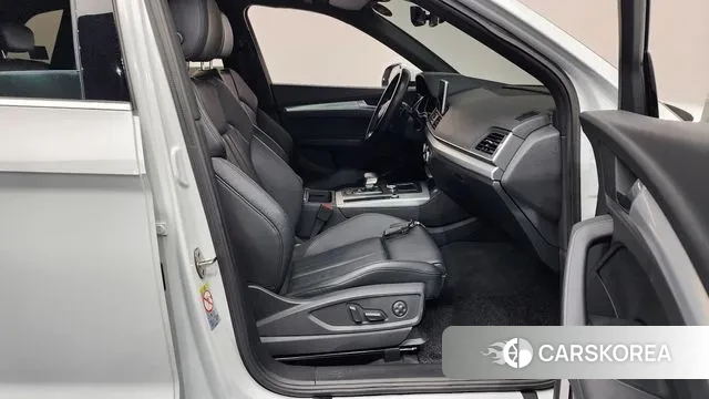 Audi Q5 (FY) 2020 Белый из Кореи, фото 2