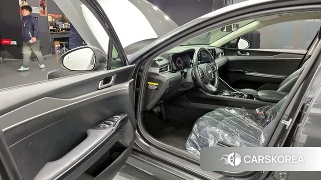 Kia K5 3rd generation 2020 Серый из Кореи, фото 2