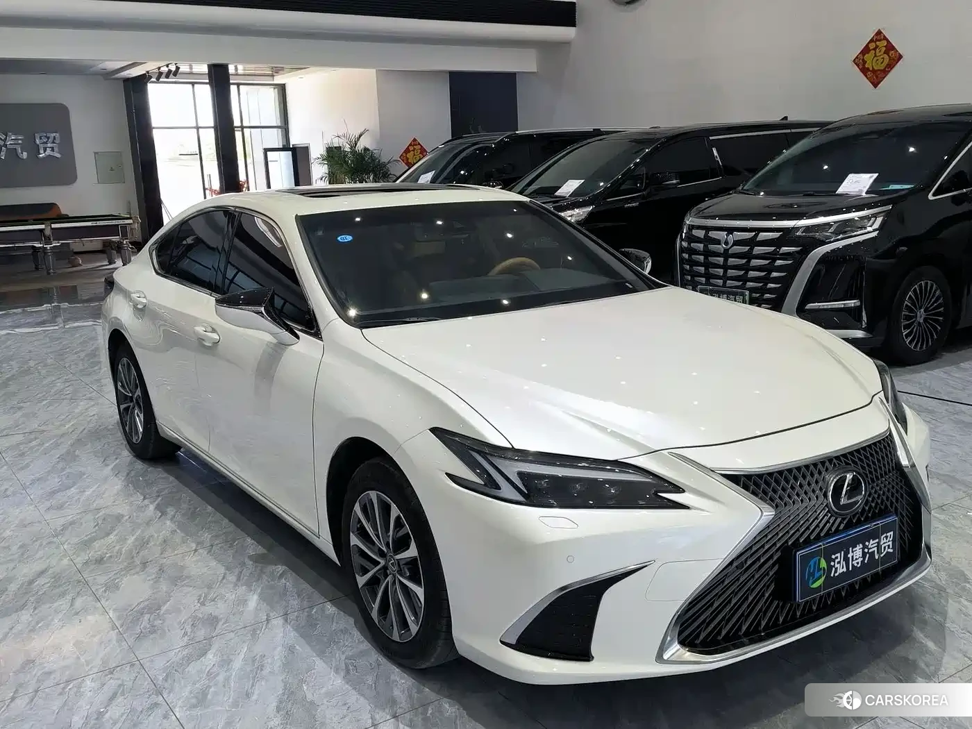 Lexus ES 2025 Белый из Китая, фото 2