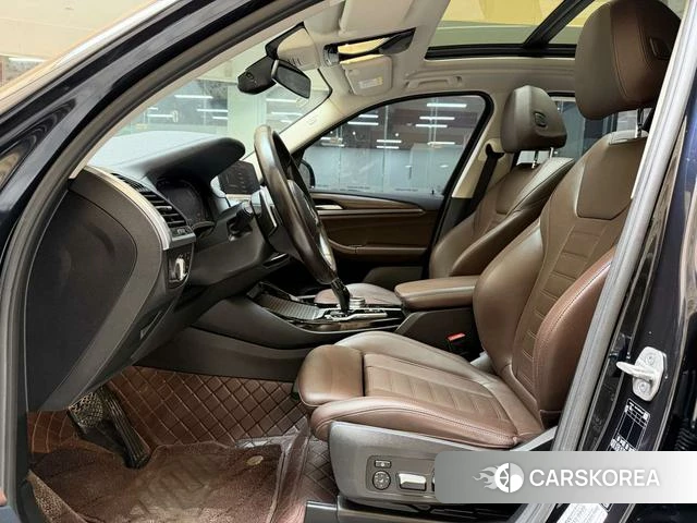 BMW X3 2021 Черный из Китая, фото 2