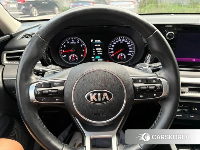 Kia K5 3rd generation 2021 Черный из Кореи, фото 2