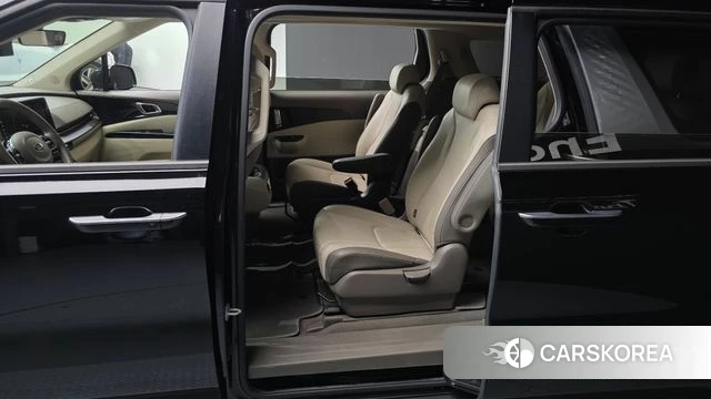 Kia Carnival 4th generation 2021 Черный из Кореи, фото 2
