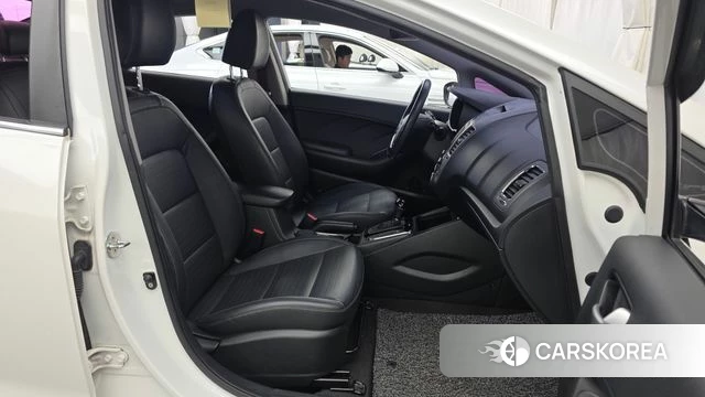 Kia The New K3 2018 Белый из Кореи, фото 2