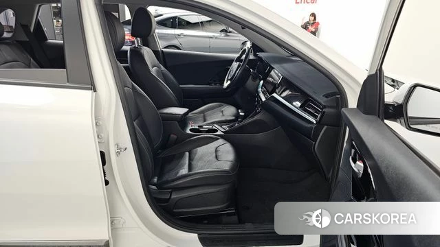 Kia The New Niro 2021 Белый из Кореи, фото 2