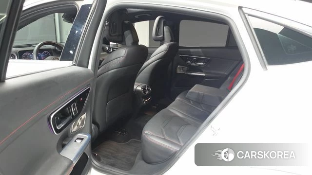 Mercedes-Benz GLC-Class X254 2024 Белый из Кореи, фото 2
