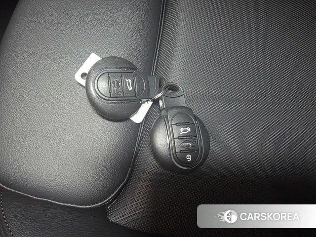 Mini Cooper 2021 Оранжевый из Кореи, фото 2