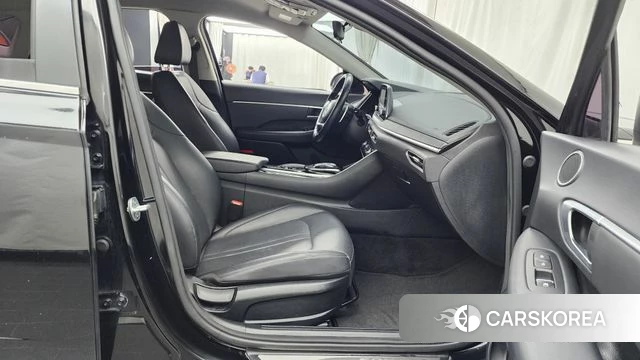Hyundai Sonata (DN8) 2019 Черный из Кореи, фото 2