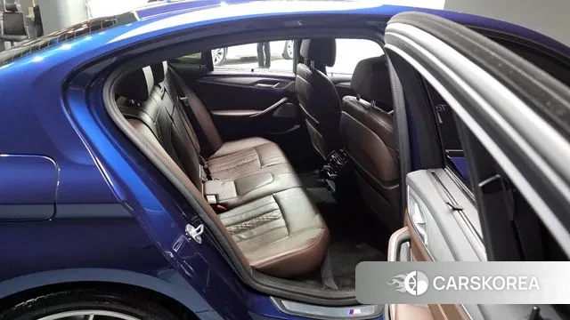 BMW 5 Series (G30) 2019 Синий из Кореи, фото 2