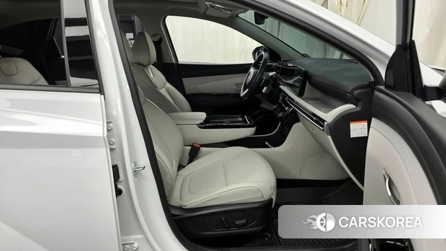 Hyundai The New Tucson Hybrid (NX4) 2025 Белый из Кореи, фото 2