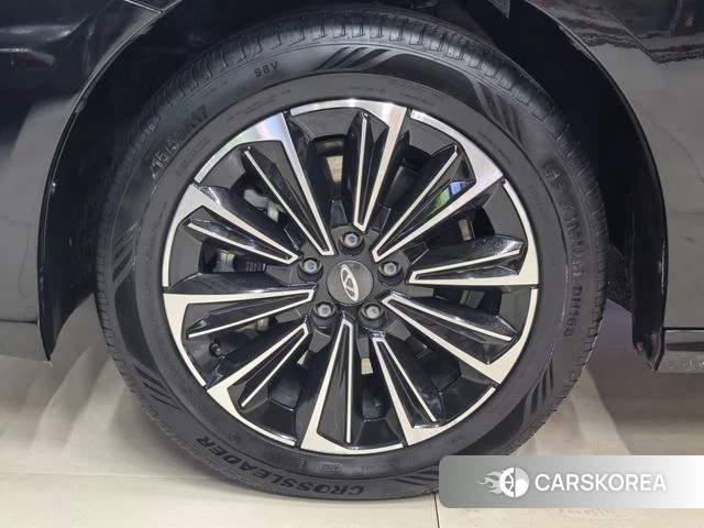 Chery Fengyun Fengyun A8 2024 Черный из Китая, фото 2