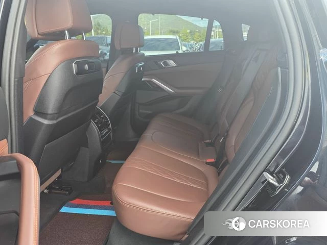 BMW X6 (G06) 2023 Черный из Кореи, фото 2