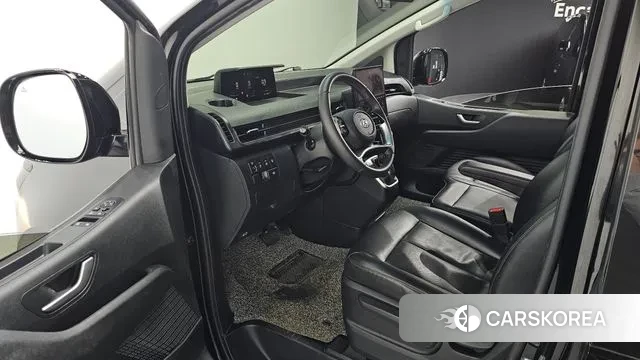 Hyundai Staria 2021 Черный из Кореи, фото 2