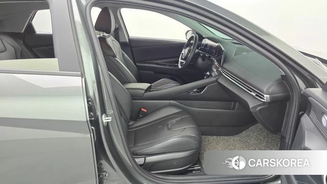 Hyundai Avante Hybrid (CN7) 2022 Серый из Кореи, фото 2