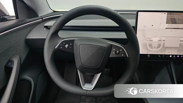 Tesla Model 3 2025 Серый из Кореи, фото 2