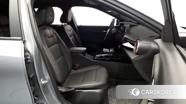 Chevrolet (GM Daewoo) Trax Crossover 2023 Серый из Кореи, фото 2