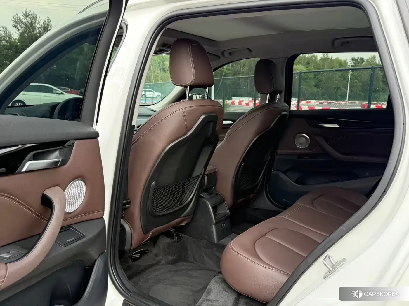 BMW X1 2022 Белый из Китая, фото 2