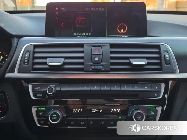 BMW 3 Series GT (F34) 2020 Черный из Кореи, фото 2