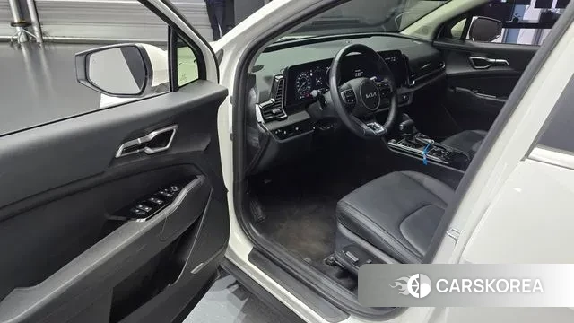 Kia Sportage 5th Generation 2024 Белый из Кореи, фото 2