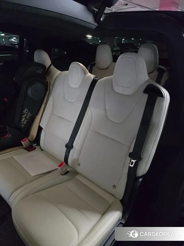 Tesla Model X 2023 Черный из Кореи, фото 2