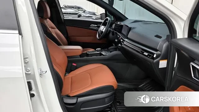 Kia The New Sportage 5th Generation Hybrid 2025 Белый из Кореи, фото 2