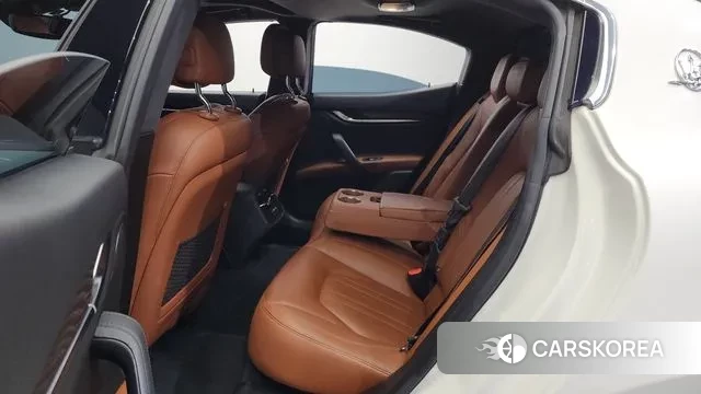 Maserati Ghibli 2018 Белый из Кореи, фото 2