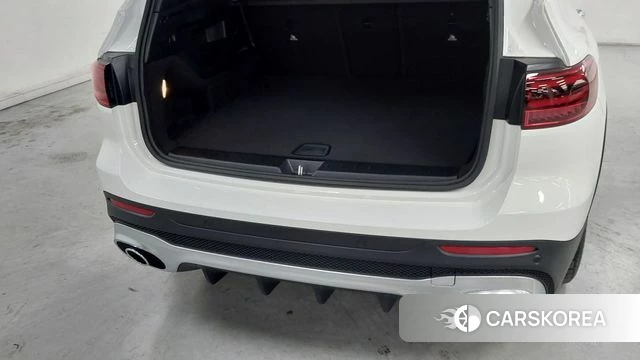 Mercedes-Benz GLB-Class X247 2025 Белый из Кореи, фото 2