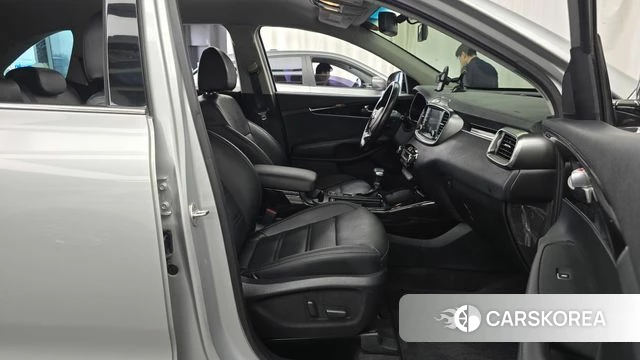 Kia The New Sorento 2018 Серебряный из Кореи, фото 2