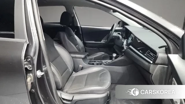 Kia The New Niro 2021 Серый из Кореи, фото 2