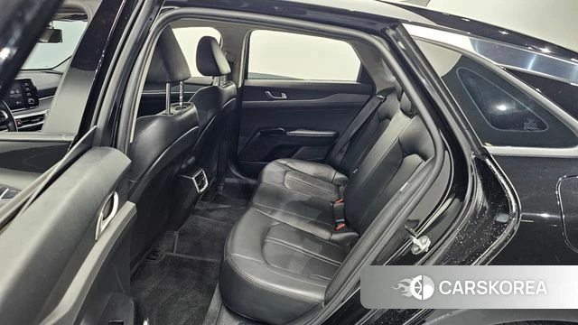 Kia K5 3rd generation 2023 Черный из Кореи, фото 2