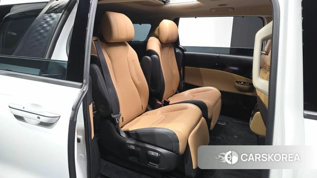 Kia Carnival 4th generation 2022 Белый из Кореи, фото 2
