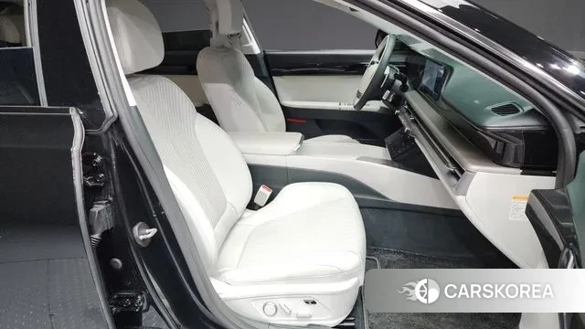 Hyundai Grandeur Hybrid (GN7) 2023 Черный из Кореи, фото 2