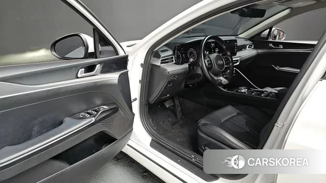 Kia K5 3rd generation 2020 Белый из Кореи, фото 2